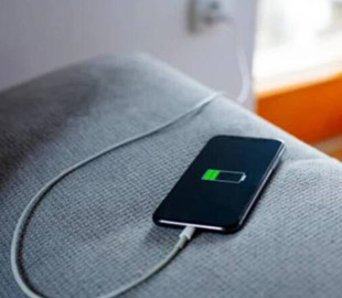 Яку функцію на Android варто вимкнути, щоб зберегти заряд батареї