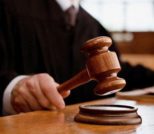 У Дніпрі заміжня жінка потрапила під суд через вебкам-трансляції: що відомо