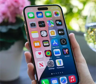 П'ять корисних функцій для групових чатів iPhone, які нещодавно з'явилися в iOS 26