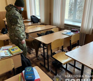 Минирование школ в Харькове: стало известно, на чей номер телефона требовали слать деньги