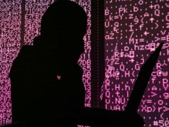 Великобритания привлекает молодых хакеров для защиты киберпространства