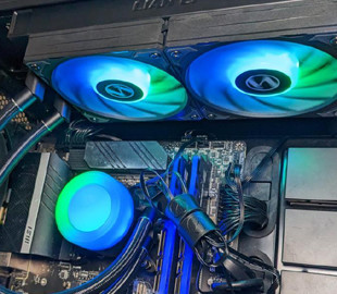 Блогер зміг пограти в Battlefield 6 на екранчику кулера водяного охолодження