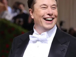 Маск став першою людиною в історії, чиї статки перевищили 400 мільярдів доларів, – Bloomberg