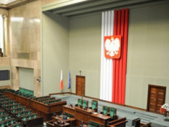 Сейм Польщі вимагає від Німеччини компенсації за агресію у Другій світовій і планує те ж щодо РФ