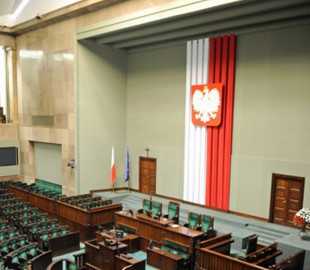 Сейм Польщі вимагає від Німеччини компенсації за агресію у Другій світовій і планує те ж щодо РФ