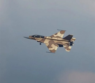 Найновіша версія F-16 виконала свій перший політ