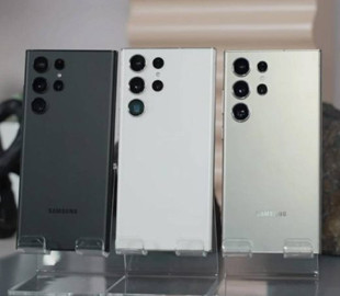 One UI 6.1 спричинила проблеми для Galaxy S22: гальмування та циклічне перезавантаження