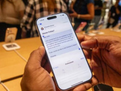 Глава підрозділу Apple AI залишає компанію і переходить у Meta