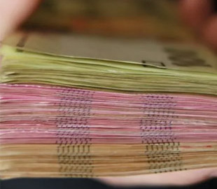 Шахрайські схеми з "тисячею Зеленського": жінка втратила майже 100 тисяч гривень