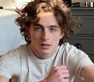 Стало известно, какую девушку ищет Тимоти Шаламе на сайте знакомств