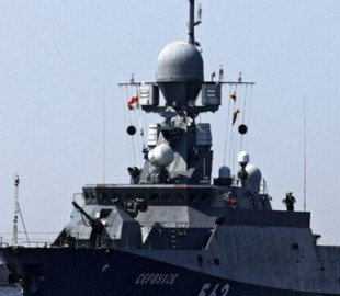 Російський моряк вивів з ладу свій корабель і втік до України