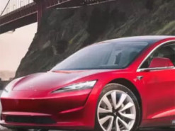 Дешевой Tesla не будет: у Маска слишком много других дел