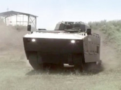 Otokar готує турецькій мотопіхоті легку БМП-амфібію Tulpar-S
