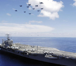 Вирішує все: чому найпотужніша ракета на USS Abraham Lincoln лякає більше за Tomahawk