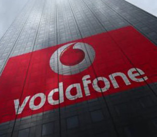 Британський регулятор перевіряє злиття Vodafone та Hutchison вартістю $19 млрд у сфері мобільного зв'язку