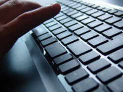 Мужчина скупал оружие через интернет и остался на свободе