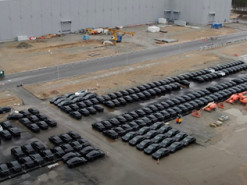 На гигфабрике Tesla близ Берлина замечены сотни электромобилей Model Y