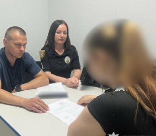 На Одещині засудили 17-річну за шахрайство з продажем неіснуючих телефонів