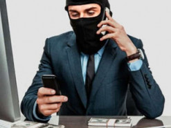 У Запоріжжі затримали шахрая, який ошукав пенсіонерку на 45 тисяч гривень