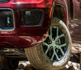 Jeep Grand Cherokee L лишился современной подвески из-за дефицита чипов