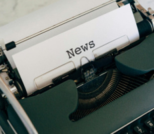 Штучний інтелект спотворює новини у 45% випадків - дослідження