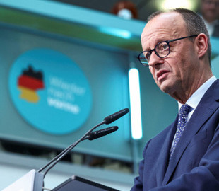 Мерц звинуватив РФ в атаках на інфраструктуру даних Німеччини