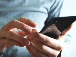 Шахрай надурив дитину при купівлі мобільного телефона