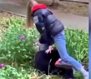 В Черноморске школьницы снимали на видео избиение одноклассницы