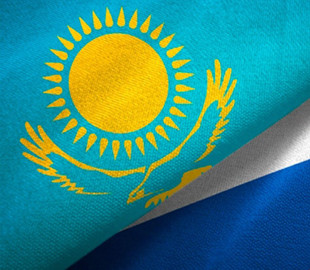 У Казахстані скасовують вивчення російської мови з першого класу