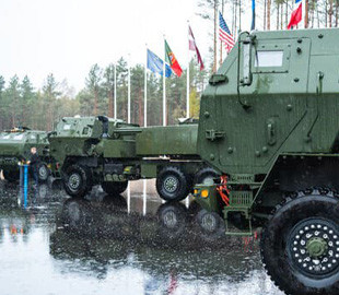 Естонія невдовзі отримає частину замовлених ракет до HIMARS – поки меншої дальності