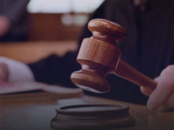 Суд оштрафував чоловіка, який поширював у соцмережах фейк про смерть від коронавірусу