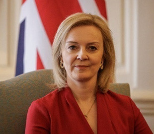 У Ліз Трасс «залишилися години, а не дні» на посаді прем'єра, — ЗМІ