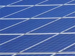 Податковий законопроєкт Трампа обвалив акції компаній сонячної енергетики