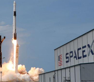 Компания Маска SpaceX получит от Пентагона 316 млн долларов