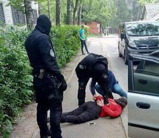 У Житомирі викрили банду телефонних шахраїв з Донбасу