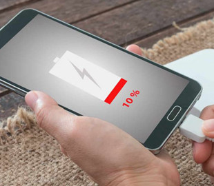 Чому смартфон швидко розряджається без використання: основні причини та рішення