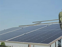 Дешевше і простіше: у Німеччині представили "самовирівнювальні" сонячні елементи