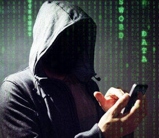 Шахраї видурили у жінки майже 15 тисяч гривень