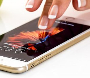 Мобильный телефон научили проверять слух