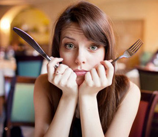 Час прийому їжі не впливає на схуднення - дослідники