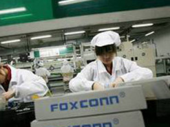 Foxconn зафиксировала снижение чистой прибыли на 18%