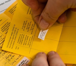 В криворожском кинотеатре задержали мужчину с поддельным COVID-сертификатом