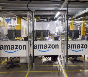 Працівники складів Amazon почали страйк у Великобританії