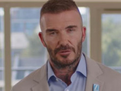 Девід Бекхем підтримав українських дітей і закликав повернути їм дитинство