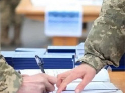 Мобілізація в Україні: у ЗСУ пояснили, хто має право вручати повістки