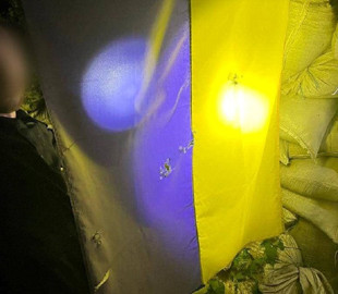 Понівечив прапор та погрожував правоохоронцям гранатою: у Василькові затримали злочинця 