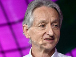 Хрещений батько ШІ дав тривожний прогноз про майбутнє людства: це гірше за "ядерку"