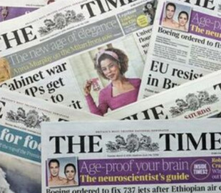 The Times в пасхальной открытке с крейсером "Москва" высмеяла пропаганду РФ