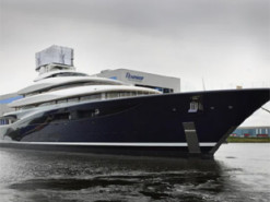 Білл Гейтс продає першу у світі водневу яхту за 600 мільйонів доларів