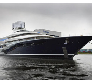 Білл Гейтс продає першу у світі водневу яхту за 600 мільйонів доларів